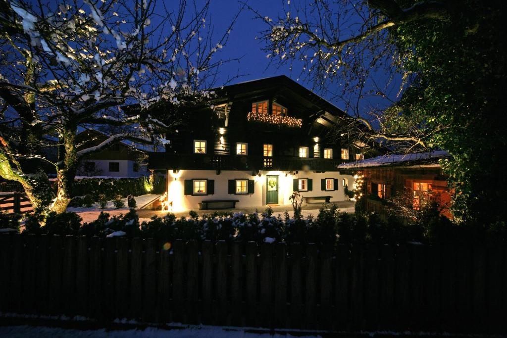 Апартаменты Weberhaus - Adults Only Кицбюэль Экстерьер фото